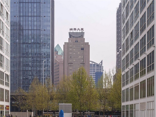 揭阳时尚街舞服厂商