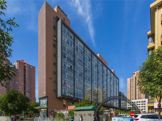 河南矿用凿岩台车图片